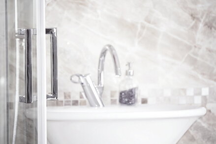 Aquatek TEKNO A4 ŠTVORCOVÝ SPRCHOVÝ KÚT 90x90, sklo číre