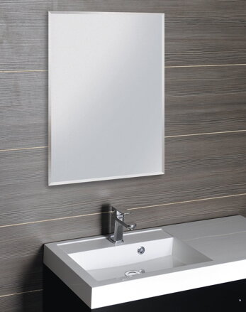 Zrkadlo 60x80cm, s fazetou, bez uchytenia Zrkadlo 60x80cm, s fazetou, bez uchytenia